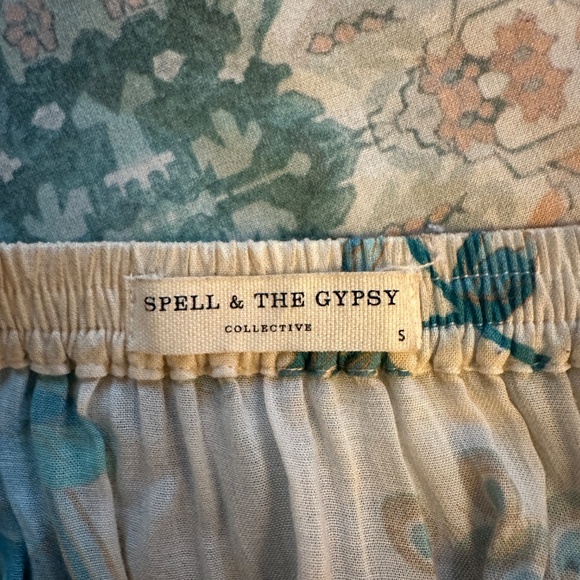 Spell Gypsy Cloud Dancer Skirt, Size Small. - Picture 7 of 7